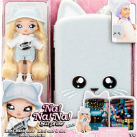 Na Na Na Surprise Mini Backpack Series 2 Khloe Kitty Fashion Doll, Fuzzy White Kitty Backpack, Gift for Kids, Ages 4 5 6 7 8+ Years