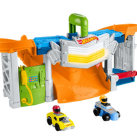Fisher-Price Little People Hot Wheels Race Track For Toddlers, Race And Go Track Set, 2 Cars