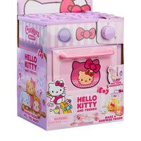 Cookeez Makery™ Hello Kitty® and Friends Interactive Oven Playset (Scented Plush) |